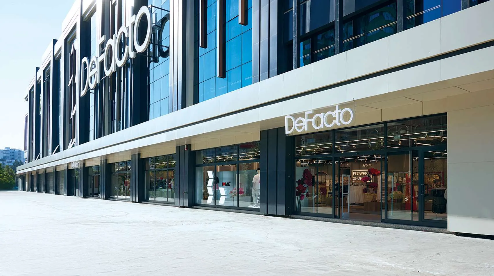 Kortek Cabinet - Custom electrical cabinets and LED display housings for industrial applications